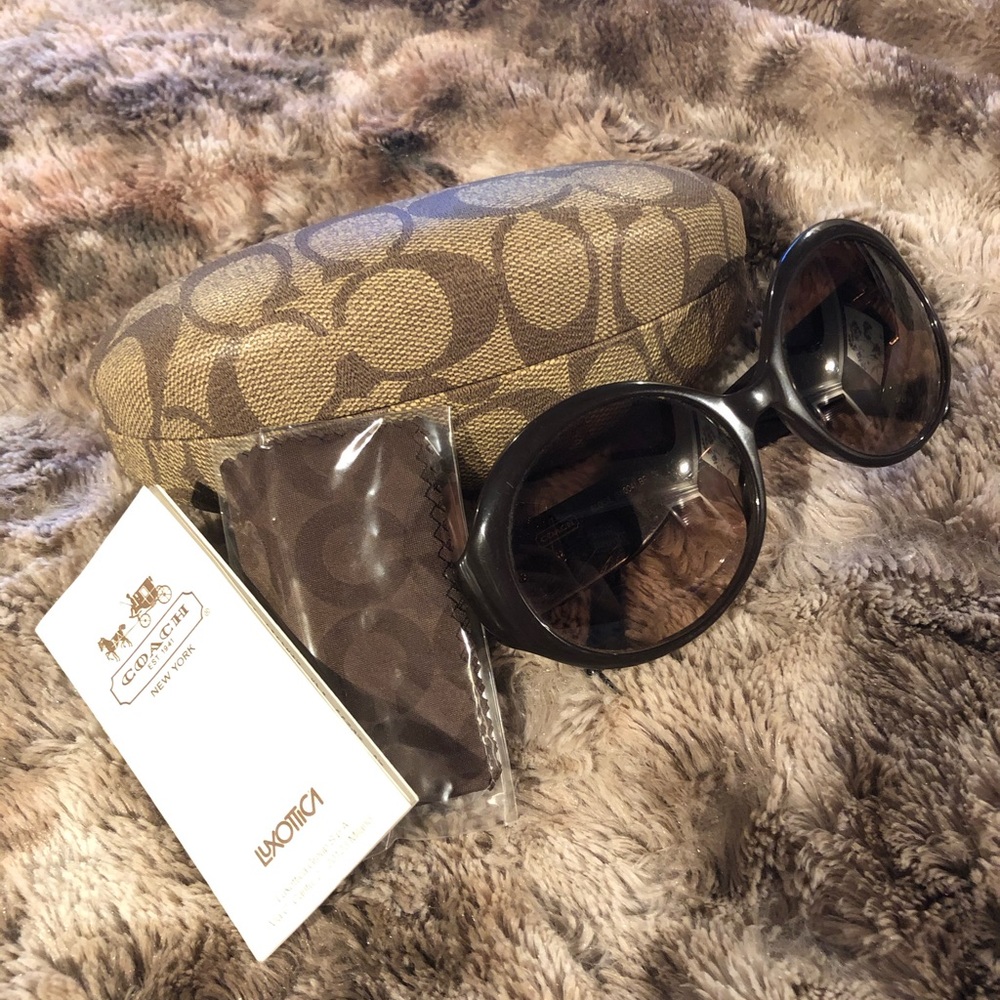 Coach sunglasses - Picture 3 of 3